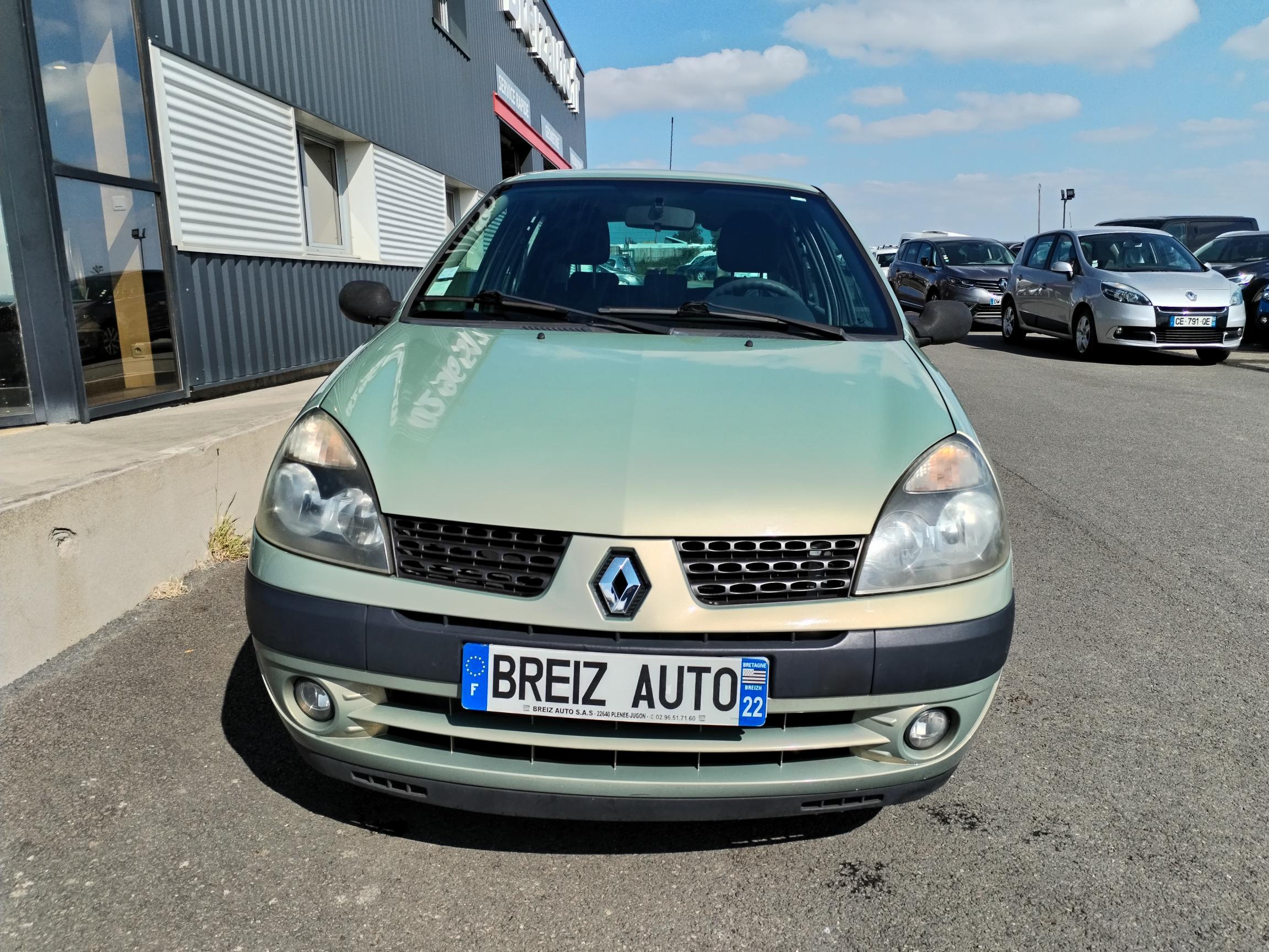 RENAULT  CLIO II                  